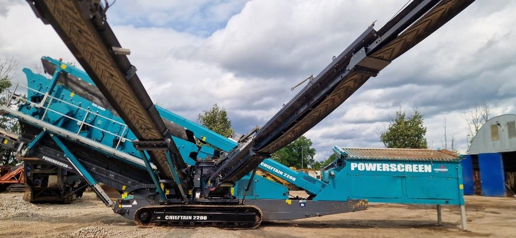 PowerScreen Chieftain 2200 - Cribadora: foto 1 PowerScreen Chieftain 2200 - Cribadora: foto 1