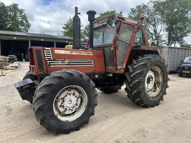 Fiat 180-90DT / I - Tractor: foto 1 Fiat 180-90DT / I - Tractor: foto 1