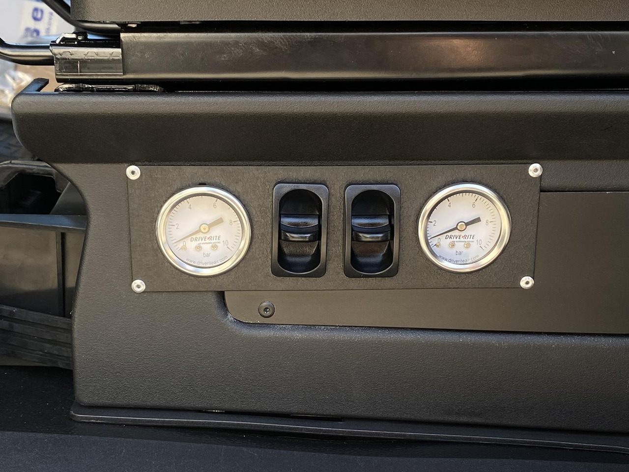 Furgoneta con lona nuevo IVECO DAILY 35S18HP D30C | PRITSCHE PLANE + SCHLAFKABINE + LADERAMPE: foto 24 Furgoneta con lona nuevo IVECO DAILY 35S18HP D30C | PRITSCHE PLANE + SCHLAFKABINE + LADERAMPE: foto 24