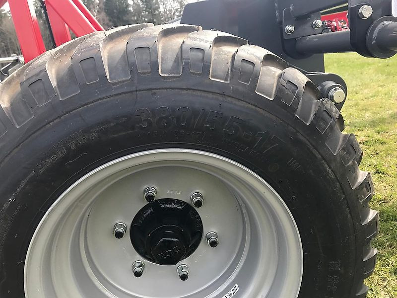 Henificadora nuevo Massey Ferguson MF TD 1310 X TRC / Lotus 1250 Profi: foto 12