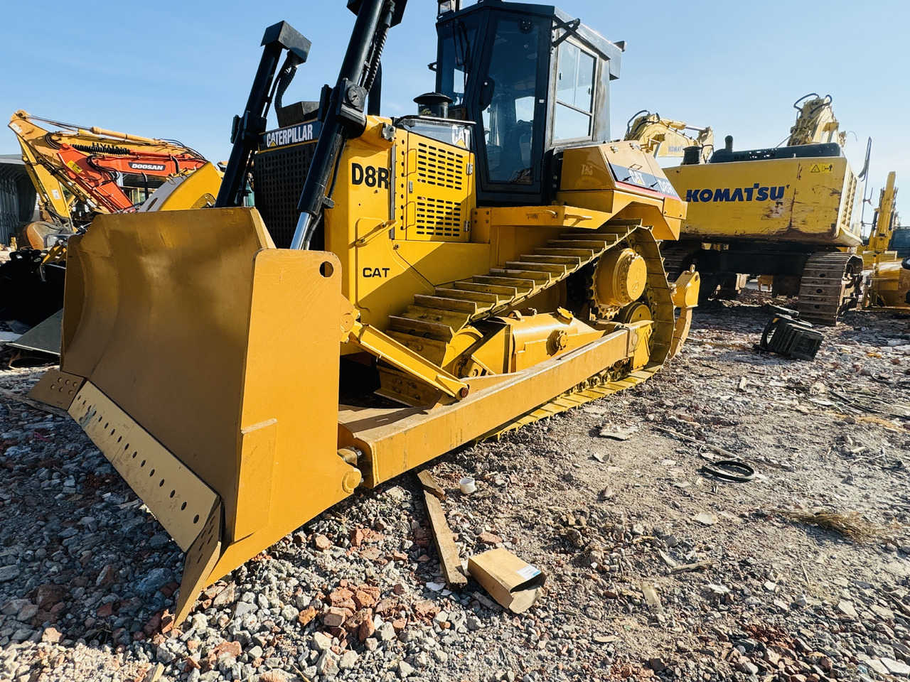 Bulldozer CATERPILLAR CAT D8R USED BULLDOZER D8T D4C D6G D7G D7R D7E D9R D10R Secondhand Dozer for Sale in Good Condition: foto 13