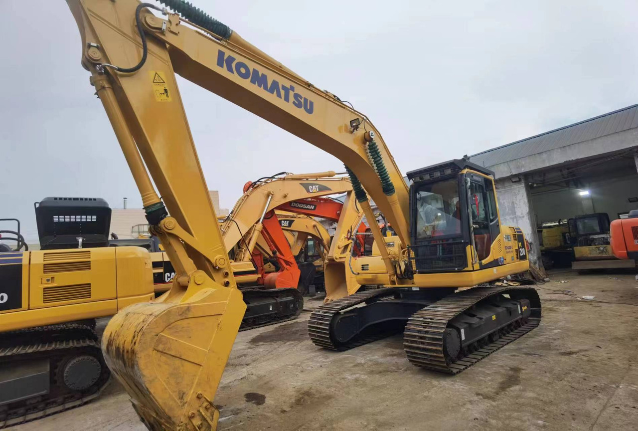 Komatsu PC200 PC210 PC220 Used Excavator Crawler Hydraulic High Quality Secondhand Excavator for Sale - Excavadora de cadenas: foto 4 Komatsu PC200 PC210 PC220 Used Excavator Crawler Hydraulic High Quality Secondhand Excavator for Sale - Excavadora de cadenas: foto 4