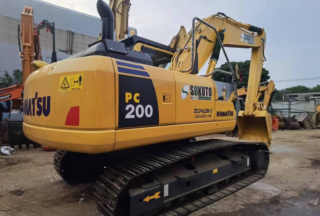 Komatsu PC200 PC210 PC220 Used Excavator in Excellent Work Condition - Excavadora de cadenas: foto 5 Komatsu PC200 PC210 PC220 Used Excavator in Excellent Work Condition - Excavadora de cadenas: foto 5