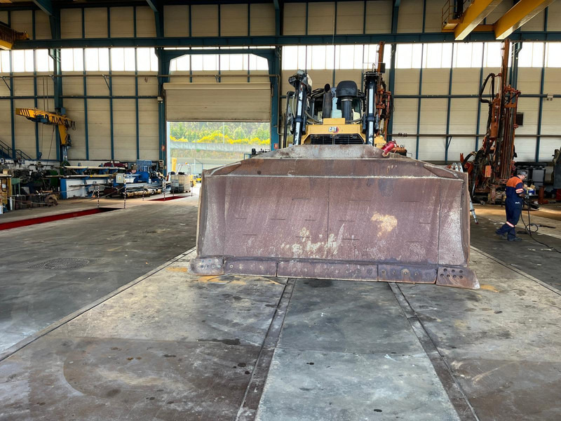 Arrendamiento de Caterpillar D8T Caterpillar D8T: foto 7