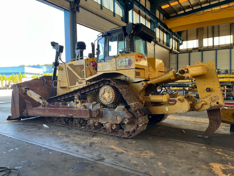 Arrendamiento de Caterpillar D8T Caterpillar D8T: foto 10