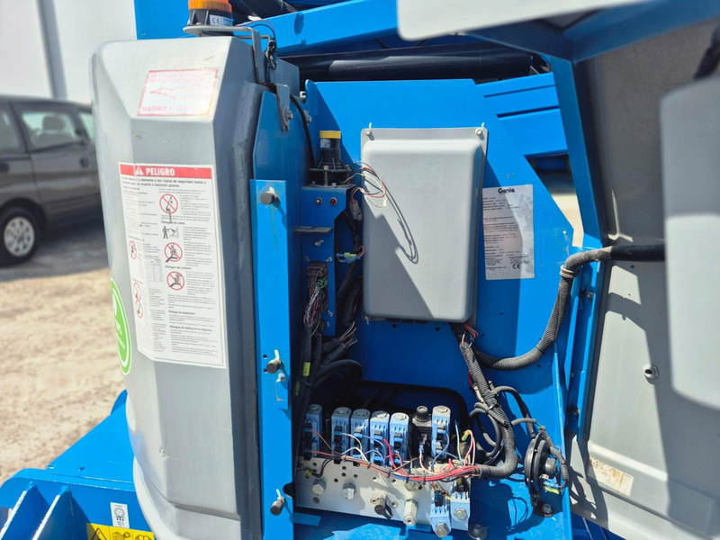Arrendamiento de Genie Z-34/22N Genie Z-34/22N: foto 9