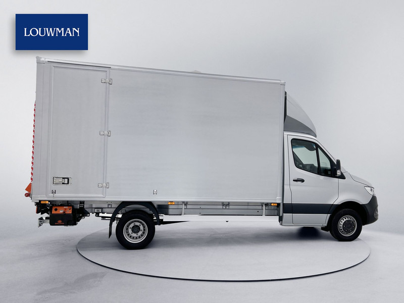 Mercedes-Benz Sprinter 517 1.9 CDI Bakwagen Meubelbak 1000KG Laadklep Apple Carplay/Android Auto Cruise Control - Furgoneta caja cerrada: foto 3 Mercedes-Benz Sprinter 517 1.9 CDI Bakwagen Meubelbak 1000KG Laadklep Apple Carplay/Android Auto Cruise Control - Furgoneta caja cerrada: foto 3