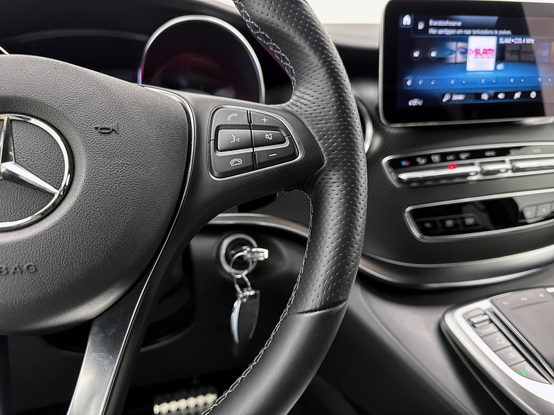 Arrendamiento de Mercedes-Benz V-Klasse 250d 4-MATIC Extra-Lang AMG Dubbele Cabine Elektrische schuifdeuren Distronic Burmester Trekhaak afneembaar 2500kg Mercedes-Benz V-Klasse 250d 4-MATIC Extra-Lang AMG Dubbele Cabine Elektrische schuifdeuren Distronic Burmester Trekhaak afneembaar 2500kg: foto 9