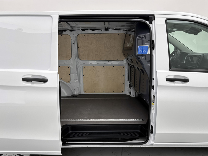 Furgoneta pequeña Mercedes-Benz Vito 116 CDI L2 Pro Navigatie Parkeerpakket Stoelverwarming Achteruitrijcamera Betimmering Cruise Control: foto 20 Furgoneta pequeña Mercedes-Benz Vito 116 CDI L2 Pro Navigatie Parkeerpakket Stoelverwarming Achteruitrijcamera Betimmering Cruise Control: foto 20