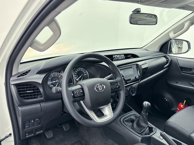 Toyota Hilux 2.4 D-4D Comfort 4x4 Xtra Cab NIEUW 3500KG Trekgewicht Cruise Control Airco - Pick-up: foto 5 Toyota Hilux 2.4 D-4D Comfort 4x4 Xtra Cab NIEUW 3500KG Trekgewicht Cruise Control Airco - Pick-up: foto 5