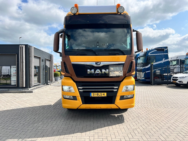 MAN TGX 18.460 4x2 trekker XXL / 2X Tank / ADR - Cabeza tractora: foto 2 MAN TGX 18.460 4x2 trekker XXL / 2X Tank / ADR - Cabeza tractora: foto 2