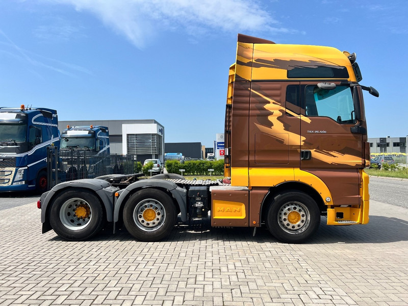 MAN TGX 26.500 6x2 Trekker XXL / 6x2 / Steering axle - Cabeza tractora: foto 4 MAN TGX 26.500 6x2 Trekker XXL / 6x2 / Steering axle - Cabeza tractora: foto 4