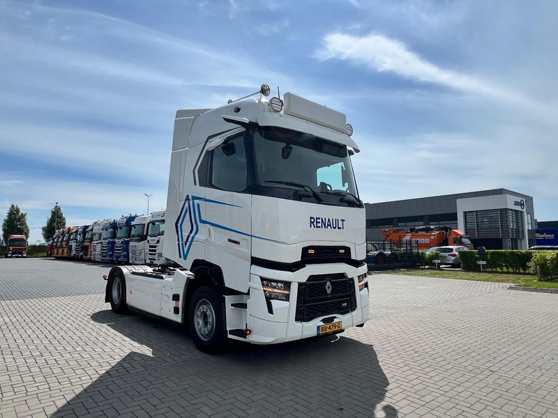 Renault T480 T-HIGH 4x2 Trekker Standclima / 2x Tank / New - Cabeza tractora: foto 3 Renault T480 T-HIGH 4x2 Trekker Standclima / 2x Tank / New - Cabeza tractora: foto 3