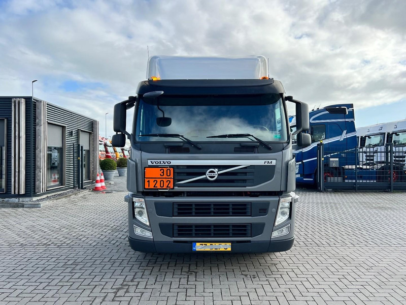 Volvo FM 410 6x2 Trekker ADR / Only 672.000km / Full Air / Euro 5 - Cabeza tractora: foto 2 Volvo FM 410 6x2 Trekker ADR / Only 672.000km / Full Air / Euro 5 - Cabeza tractora: foto 2