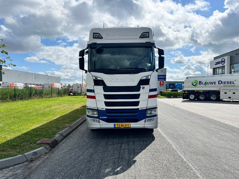 Scania S450 6x2 + Wipkar Bloemen combinatie - Camión frigorífico: foto 2 Scania S450 6x2 + Wipkar Bloemen combinatie - Camión frigorífico: foto 2