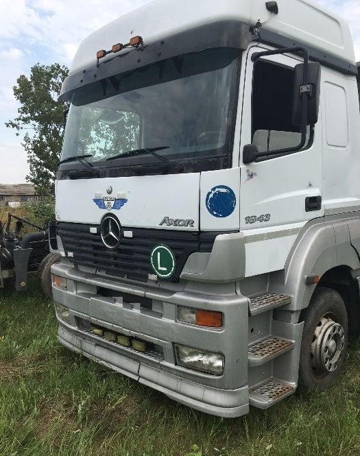 Mercedes-Benz AXOR Dezmembrez - Cabeza tractora: foto 1 Mercedes-Benz AXOR Dezmembrez - Cabeza tractora: foto 1