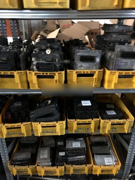 Calculator motor 20995620 Volvo FH12 truck - Unidad de control para Camión: foto 3 Calculator motor 20995620 Volvo FH12 truck - Unidad de control para Camión: foto 3