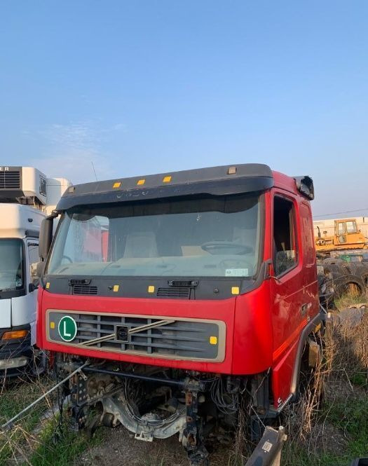 Cutie ,axe etc Volvo FM 12 truck - Motor para Camión: foto 2 Cutie ,axe etc Volvo FM 12 truck - Motor para Camión: foto 2