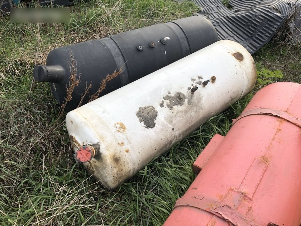 Duba Frigorifica din dezmembrari for Thermo King Carrier refrigeration unit - Piezas de freno para Coche: foto 3 Duba Frigorifica din dezmembrari for Thermo King Carrier refrigeration unit - Piezas de freno para Coche: foto 3