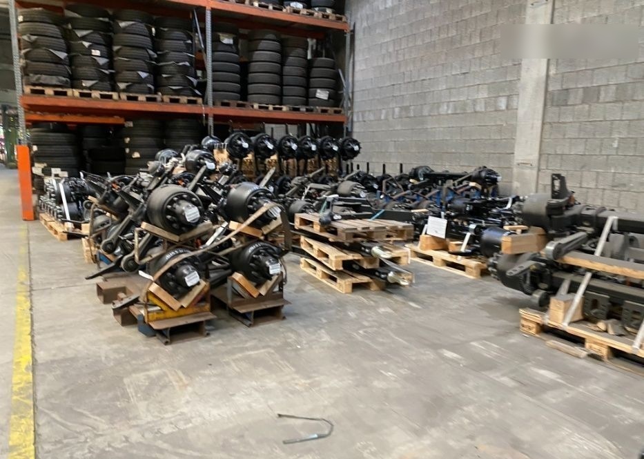 SAF SMB, BPW, ROR   Schmitz Cargobull Schwarzmüller - Eje y piezas para Remolque: foto 2 SAF SMB, BPW, ROR   Schmitz Cargobull Schwarzmüller - Eje y piezas para Remolque: foto 2