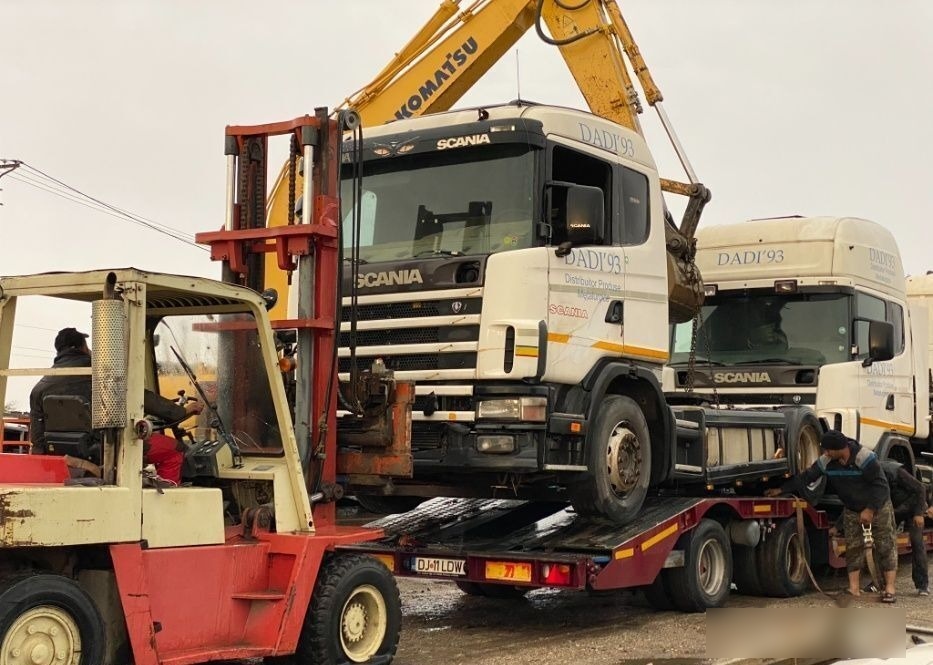 Scania P G R - Camión chasis: foto 1 Scania P G R - Camión chasis: foto 1