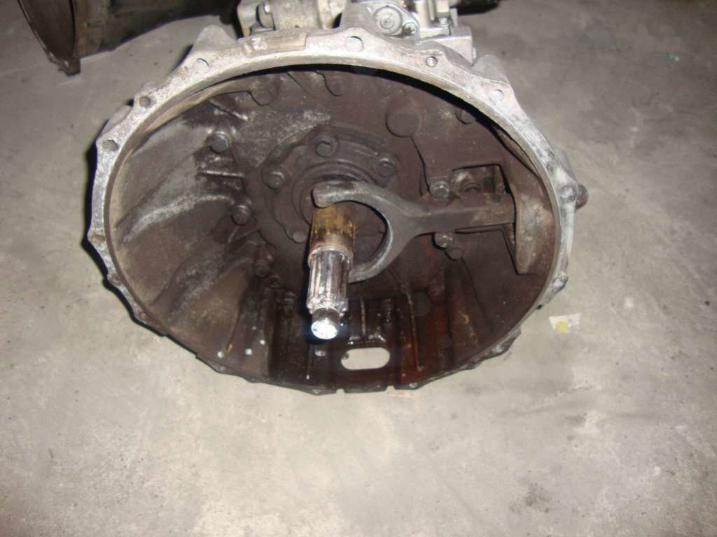 IVECO Eurocargo 2855.6 - Caja de cambios para Camión: foto 3 IVECO Eurocargo 2855.6 - Caja de cambios para Camión: foto 3