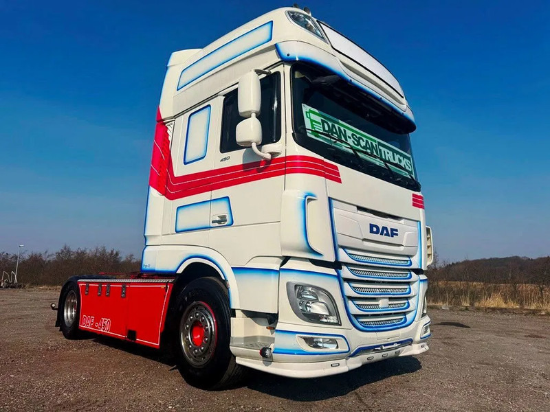 DAF XF 450 DAF XF 450 Special Interior. 706000 km. Euro 6 - Cabeza tractora: foto 2 DAF XF 450 DAF XF 450 Special Interior. 706000 km. Euro 6 - Cabeza tractora: foto 2