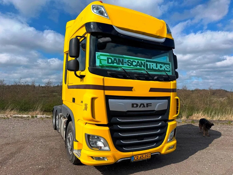 DAF XF 530 Twensteer 6x2/4. Hydr. system. - Cabeza tractora: foto 3 DAF XF 530 Twensteer 6x2/4. Hydr. system. - Cabeza tractora: foto 3