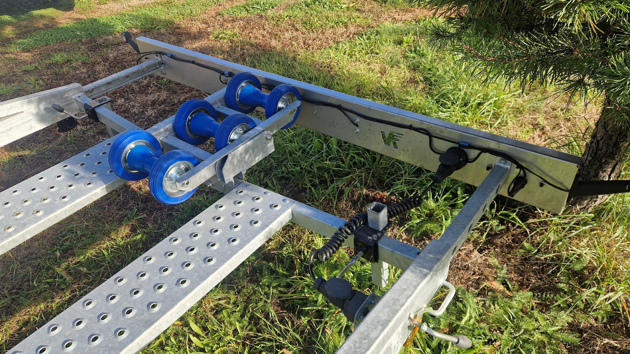 Nowa Przyczepa Podłodziowa 3500kg do 10M Niewiadów P3585HT - Remolque para barco: foto 2 Nowa Przyczepa Podłodziowa 3500kg do 10M Niewiadów P3585HT - Remolque para barco: foto 2