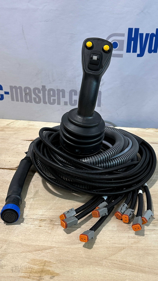 Set Scanreco RC400 with Walvoil DPX100 Liebherr, PM Group, Effer, Hiab - Remolque forestal: foto 2 Set Scanreco RC400 with Walvoil DPX100 Liebherr, PM Group, Effer, Hiab - Remolque forestal: foto 2