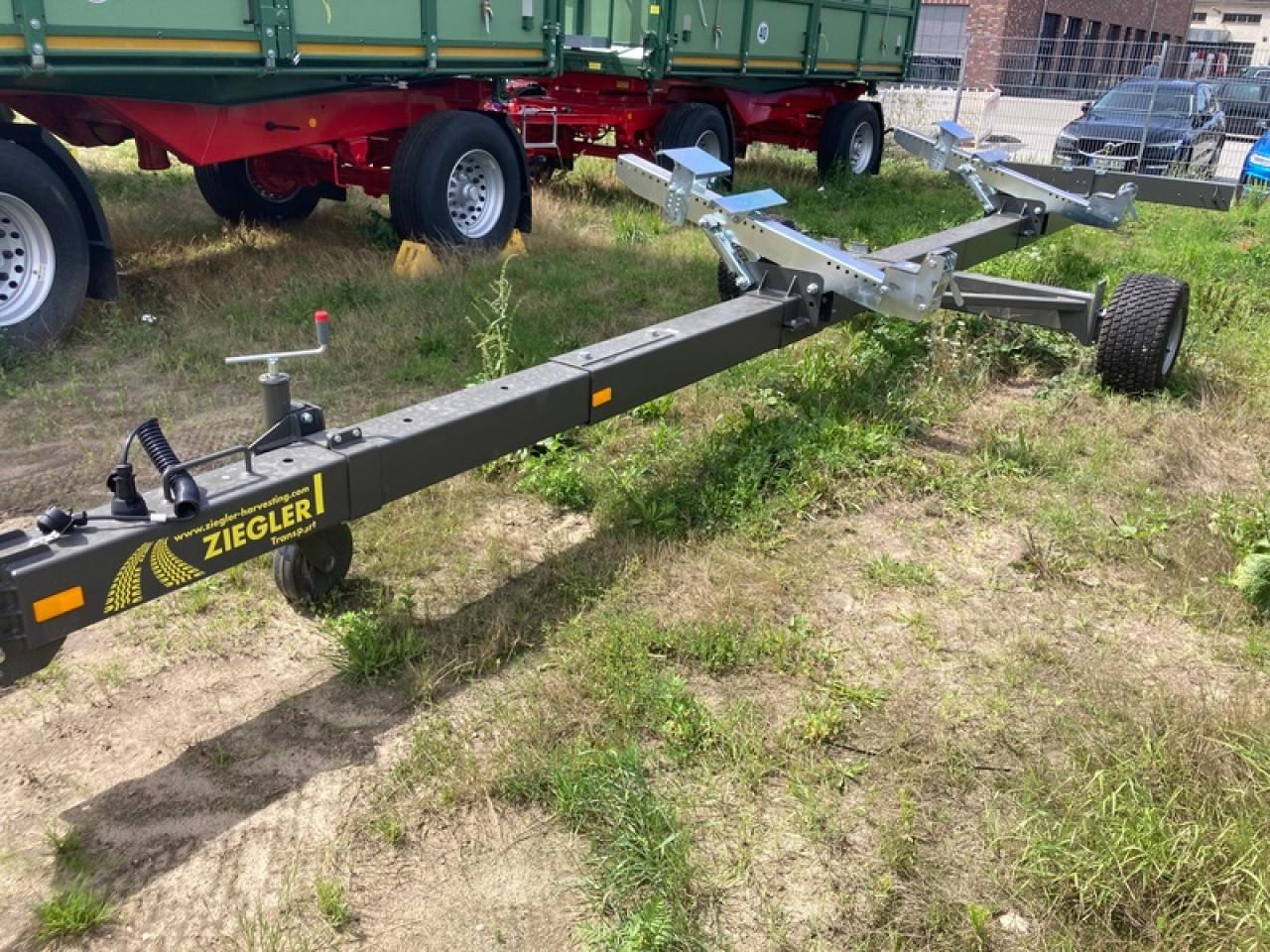 ZIEGLER SCHNEIDWERKSWAGEN AKTION - Cabezal de grano: foto 2 ZIEGLER SCHNEIDWERKSWAGEN AKTION - Cabezal de grano: foto 2