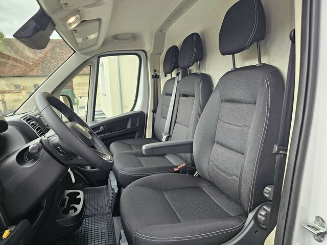 Arrendamiento de FIAT Ducato 120 L2H1 Premium Kabine + Visibility... FIAT Ducato 120 L2H1 Premium Kabine + Visibility...: foto 40