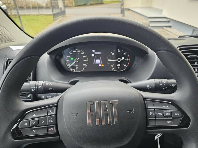 FIAT Ducato 35 140 L2H2 Klima Temp 260° Kamera PDC... - Furgón: foto 3 FIAT Ducato 35 140 L2H2 Klima Temp 260° Kamera PDC... - Furgón: foto 3