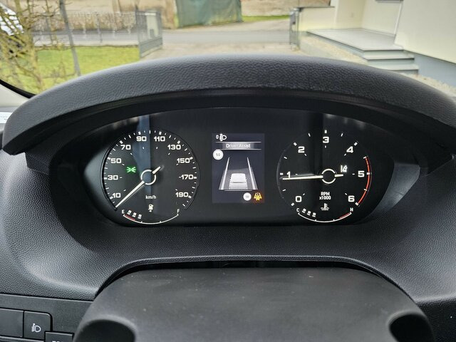 FIAT Ducato 35 140 L2H2 Voll-LED 260° 7''TFT Kamera... - Furgón: foto 5 FIAT Ducato 35 140 L2H2 Voll-LED 260° 7''TFT Kamera... - Furgón: foto 5