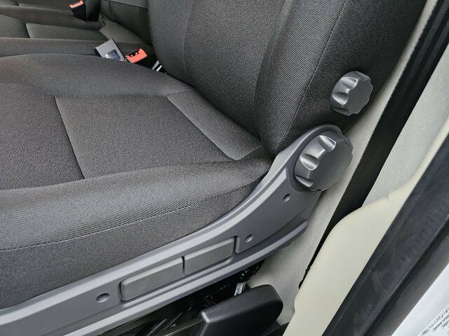 FIAT Ducato 35 140 L2H2 Voll-LED 260° 7''TFT Kamera... - Furgón: foto 2 FIAT Ducato 35 140 L2H2 Voll-LED 260° 7''TFT Kamera... - Furgón: foto 2