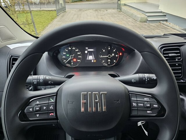 FIAT Ducato 35 140 L2H2 Voll-LED 260° 7''TFT Kamera... - Furgón: foto 4 FIAT Ducato 35 140 L2H2 Voll-LED 260° 7''TFT Kamera... - Furgón: foto 4