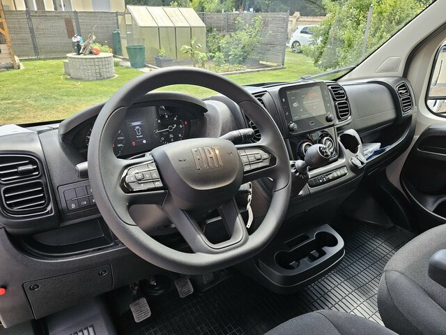 FIAT Ducato 35 MAXI 180 Pritsche Plane 4,90 Meter - Furgoneta con lona: foto 3 FIAT Ducato 35 MAXI 180 Pritsche Plane 4,90 Meter - Furgoneta con lona: foto 3