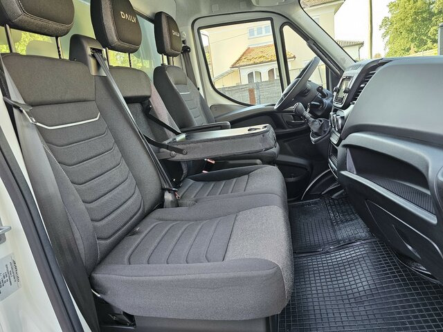 Arrendamiento de IVECO Daily 35S18 3.0 Koffer LBW Bär ACC LED sofort!... IVECO Daily 35S18 3.0 Koffer LBW Bär ACC LED sofort!...: foto 15