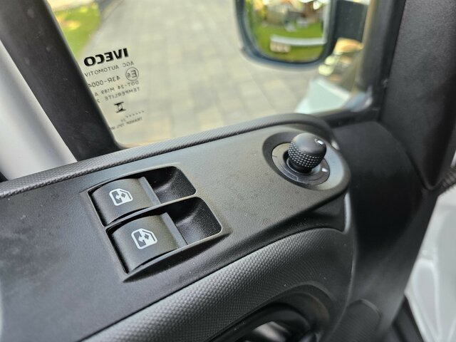 Arrendamiento de IVECO Daily 35S18 3.0 Koffer LBW Bär ACC LED sofort!... IVECO Daily 35S18 3.0 Koffer LBW Bär ACC LED sofort!...: foto 40
