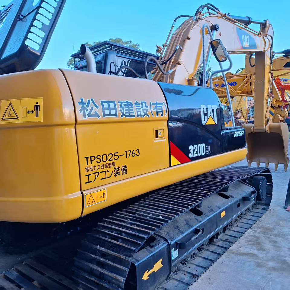 CAT 320D2L Excavator - Excavadora de cadenas: foto 2 CAT 320D2L Excavator - Excavadora de cadenas: foto 2