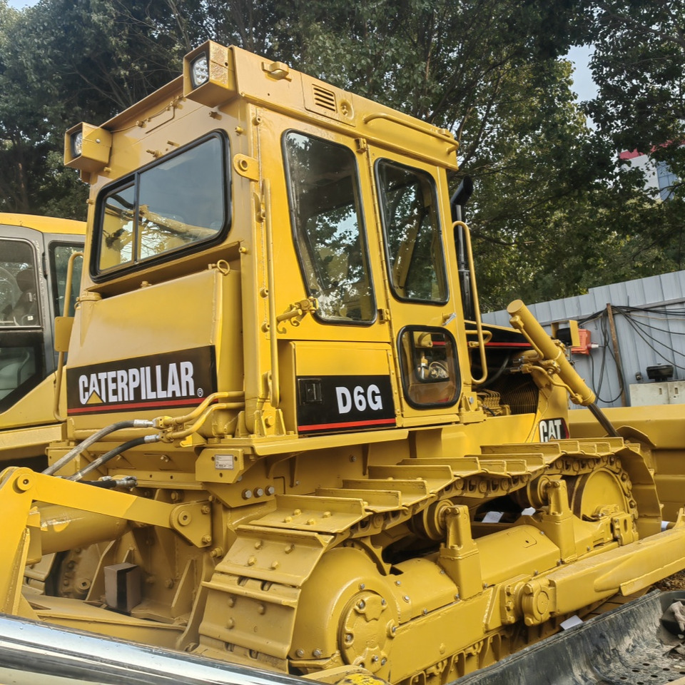 CAT D6G Bulldozer - Bulldozer: foto 2 CAT D6G Bulldozer - Bulldozer: foto 2