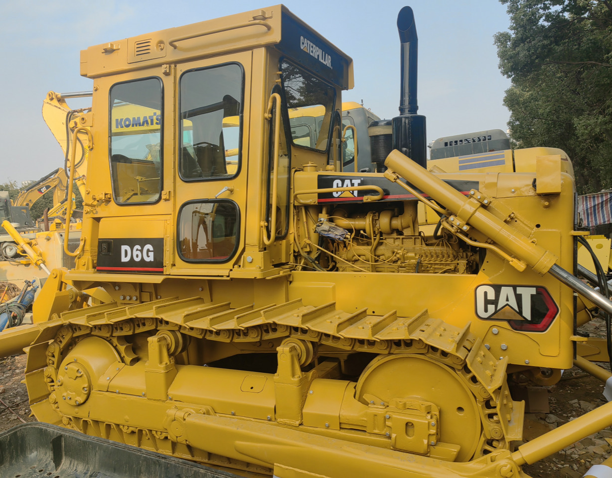 CAT D6G Bulldozer - Bulldozer: foto 3 CAT D6G Bulldozer - Bulldozer: foto 3
