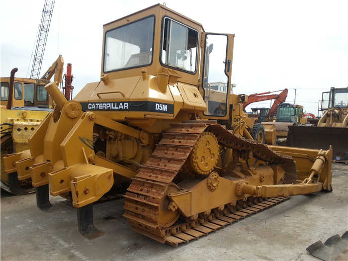 Caterpillar D5M bulldozer second hand caterpillar bulldozer D5M D6D D6G D6M cheap for sale - Bulldozer: foto 3 Caterpillar D5M bulldozer second hand caterpillar bulldozer D5M D6D D6G D6M cheap for sale - Bulldozer: foto 3