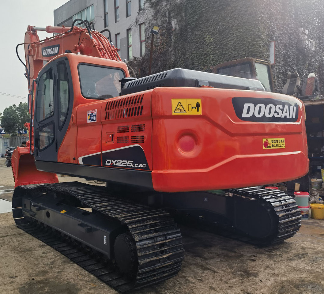 DOOSAN Doosan DX225LC-9c Crawler excavator - Excavadora de cadenas: foto 2 DOOSAN Doosan DX225LC-9c Crawler excavator - Excavadora de cadenas: foto 2