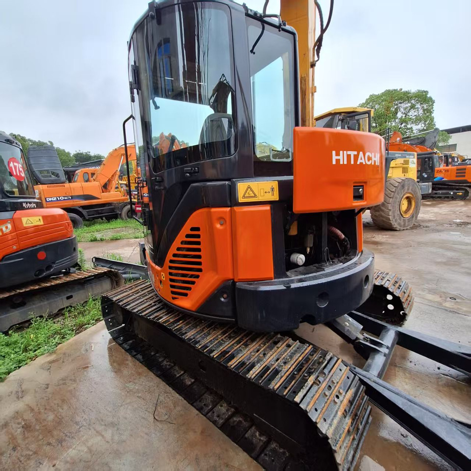 Hitachi ZX50U Excavator - Excavadora de cadenas: foto 3 Hitachi ZX50U Excavator - Excavadora de cadenas: foto 3