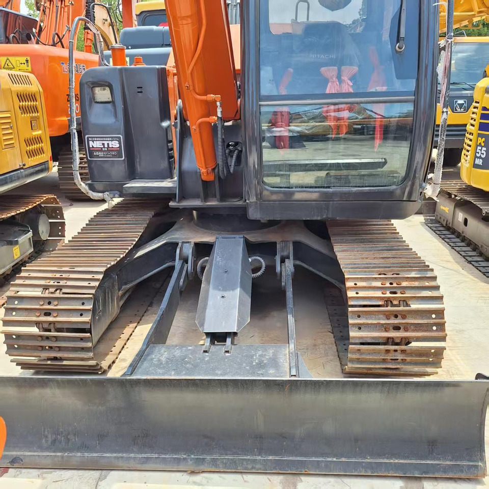 Hitachi ZX70 Excavator - Miniexcavadora: foto 4 Hitachi ZX70 Excavator - Miniexcavadora: foto 4