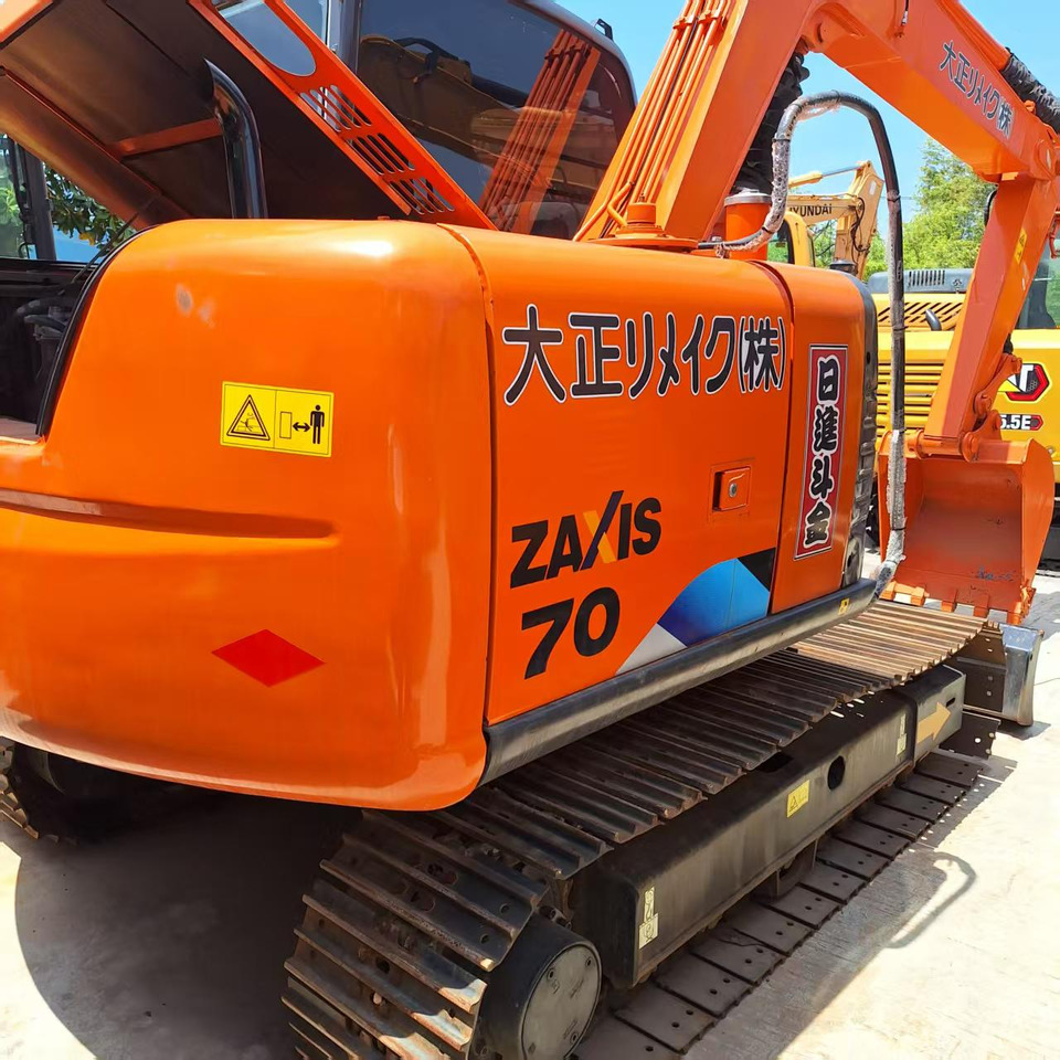 Hitachi ZX70 Excavator - Miniexcavadora: foto 1 Hitachi ZX70 Excavator - Miniexcavadora: foto 1
