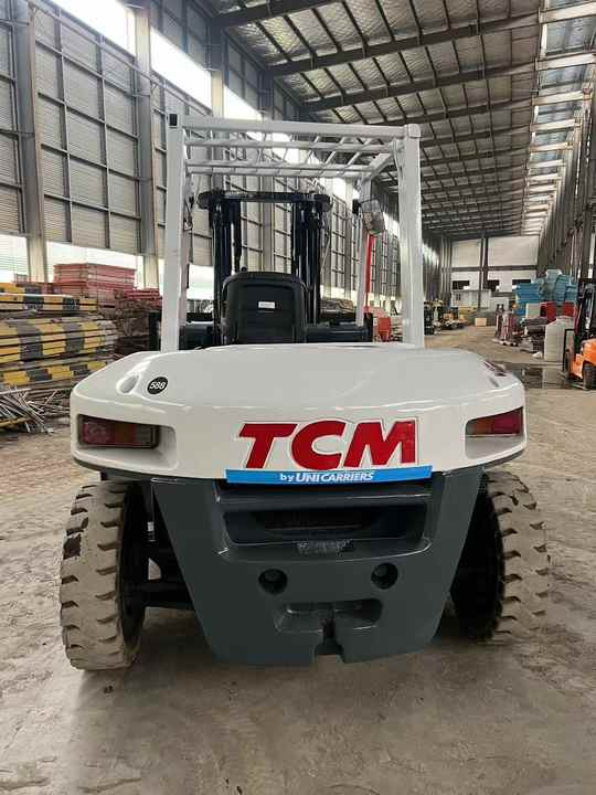 Hot Sale Used Japanese diesel Engine Forklift TCM FD70 Second-hand TCM 7 TON Forklift Cheap Sale - Carretilla elevadora diésel: foto 4 Hot Sale Used Japanese diesel Engine Forklift TCM FD70 Second-hand TCM 7 TON Forklift Cheap Sale - Carretilla elevadora diésel: foto 4