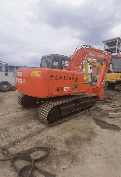 Japan made used hitachi ex120-5 ex120 crawler excavator ex200 ex200-5 zx120 zx200 zx210 FOR SALE - Excavadora de cadenas: foto 3 Japan made used hitachi ex120-5 ex120 crawler excavator ex200 ex200-5 zx120 zx200 zx210 FOR SALE - Excavadora de cadenas: foto 3