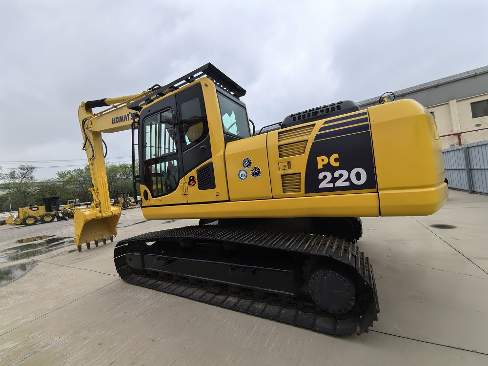 Komatsu PC 220-8 Excavator - Excavadora de cadenas: foto 1 Komatsu PC 220-8 Excavator - Excavadora de cadenas: foto 1